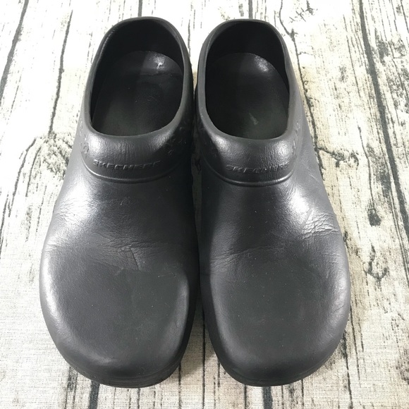 sketchers mens clogs